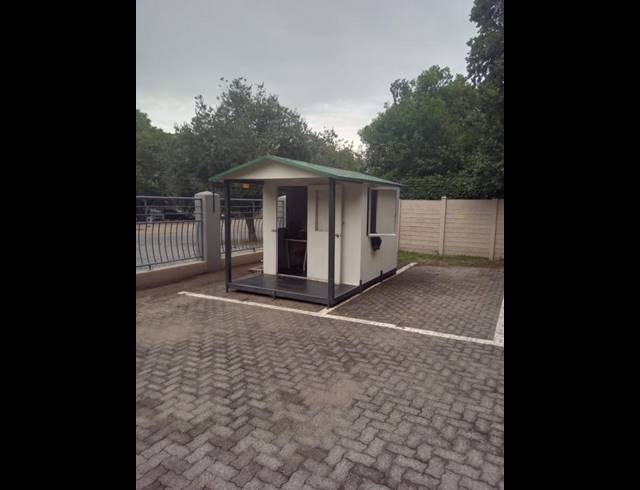 1 BEDROOM APARTMENT FOR SALE IN RUSTENBURG CENTRAL